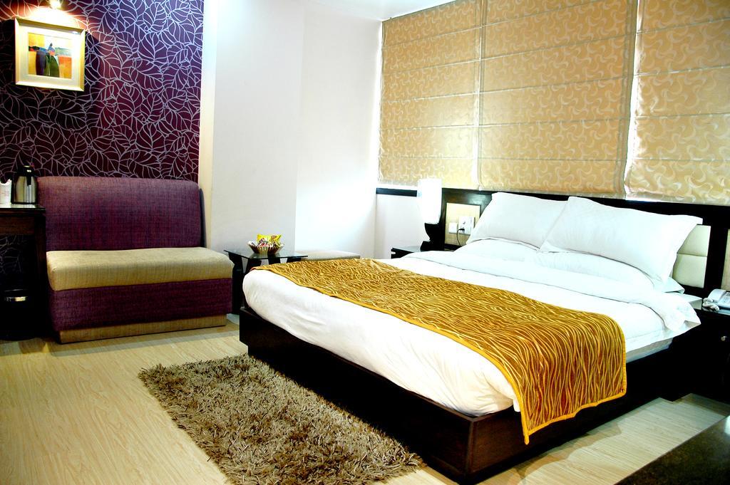 Hotel Palmdale Zirakpur Pokoj fotografie